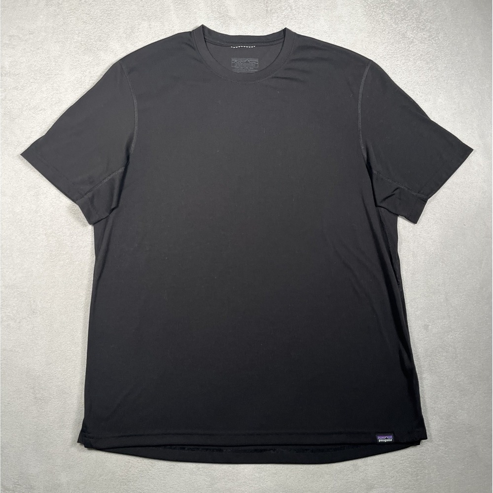 Patagonia Capilene Cool Trail Shirt Mens Medium Black Short Sleeve STY24496 FA20